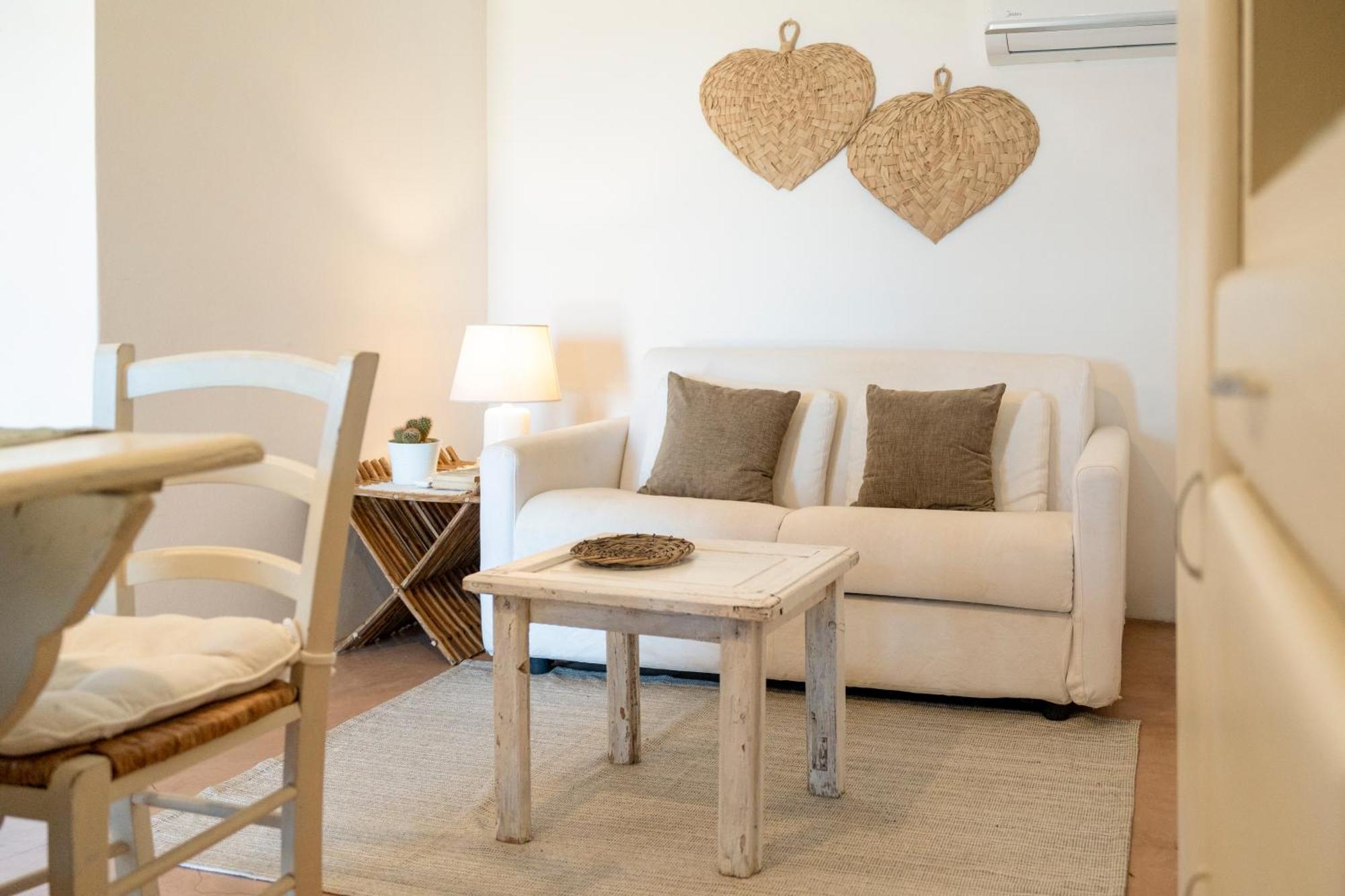 Vila Kuddia Attalora Scauri  Exteriér fotografie